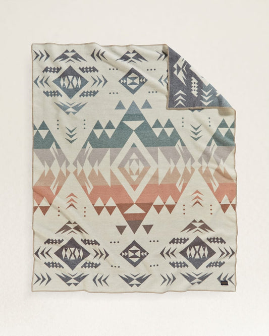 AGATE BEACH BLANKET
