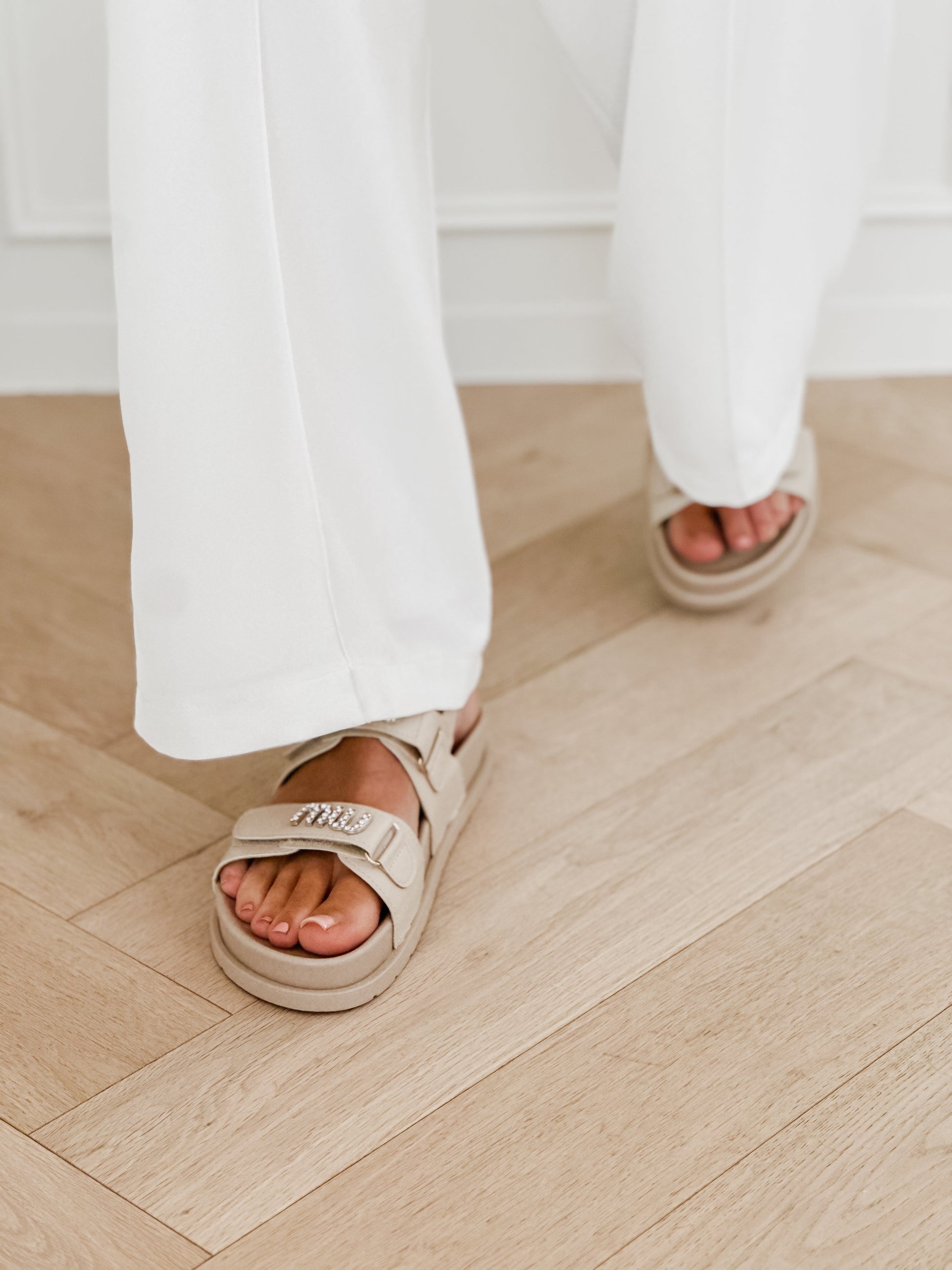 Beige MW Sandals