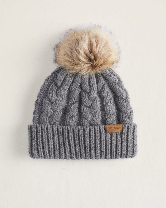 CABLE KNIT BEANIE