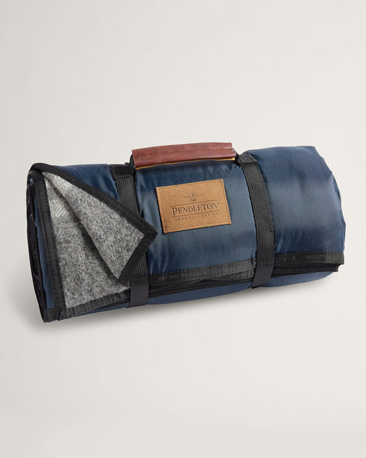 ROLL-UP BLANKET