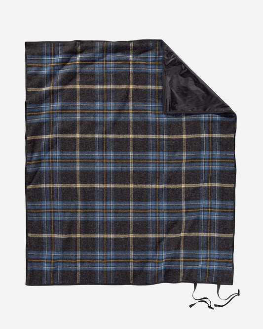ROLL-UP BLANKET